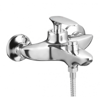 SAT3-A010 Смеситель  для ванны ZEGOR с литым коротким изливом, встроенное кнопоч. переключение,ø35