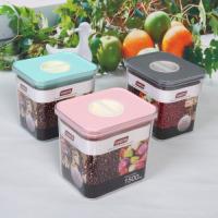 582-216 Банка для продуктов пластиковая 1500мл "Premium" 15,5*12,5*14,5см																			