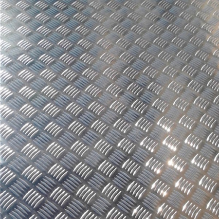  Лист алюминиевый рифленый 1,5х300х1200мм (Квинтет)